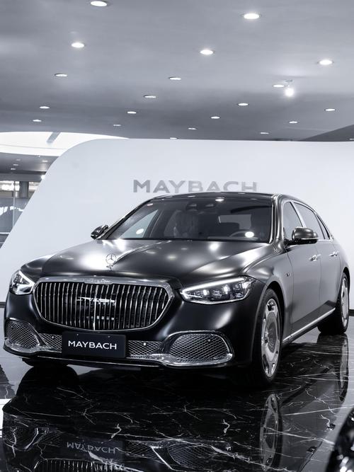 东莞石排镇耀环康企业管理咨询岚图汽车的售后服务让用户无忧出行，迈巴赫未来的豪华车趋势